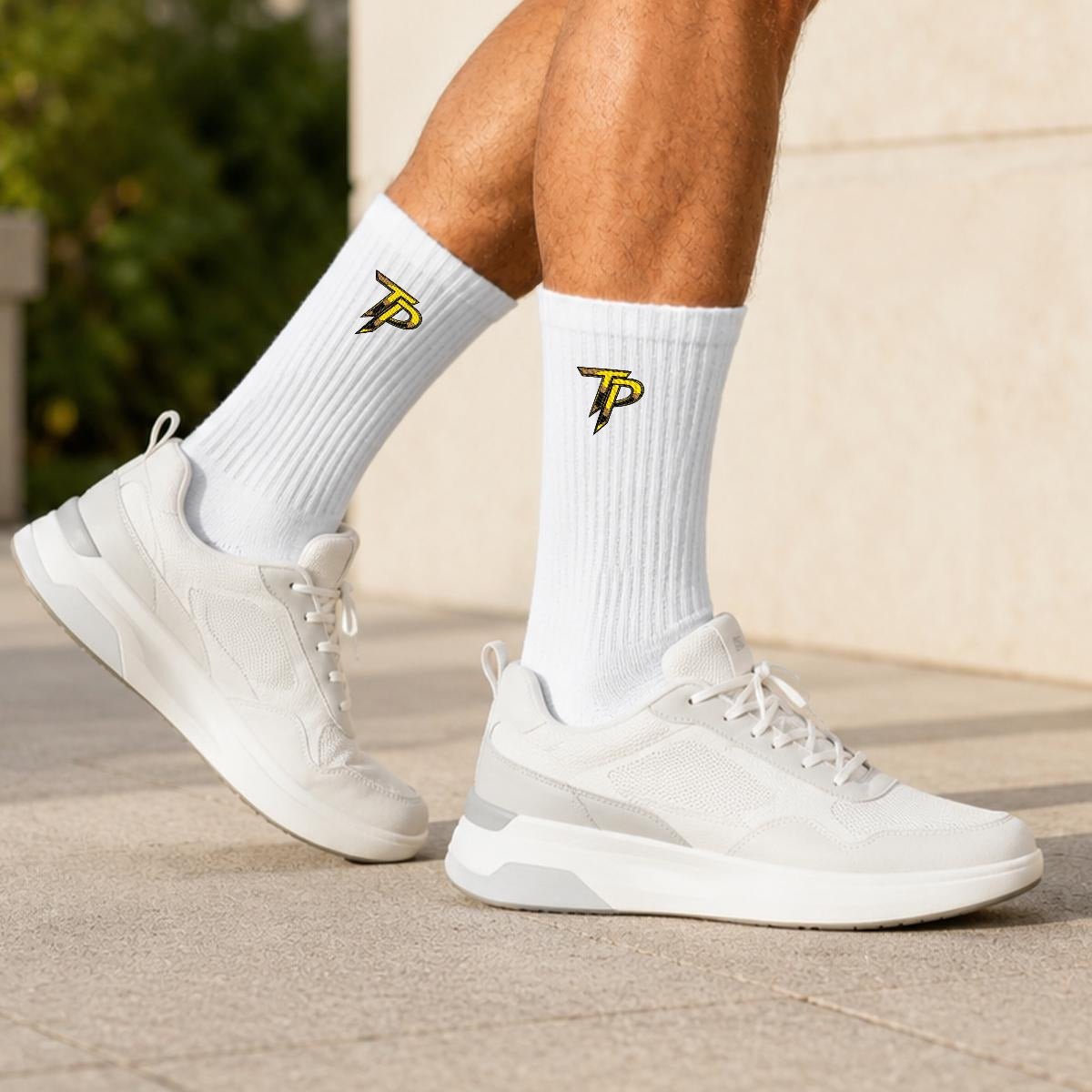 Embroidery Sports Cotton Crew Socks|Cotton - Trendtovar