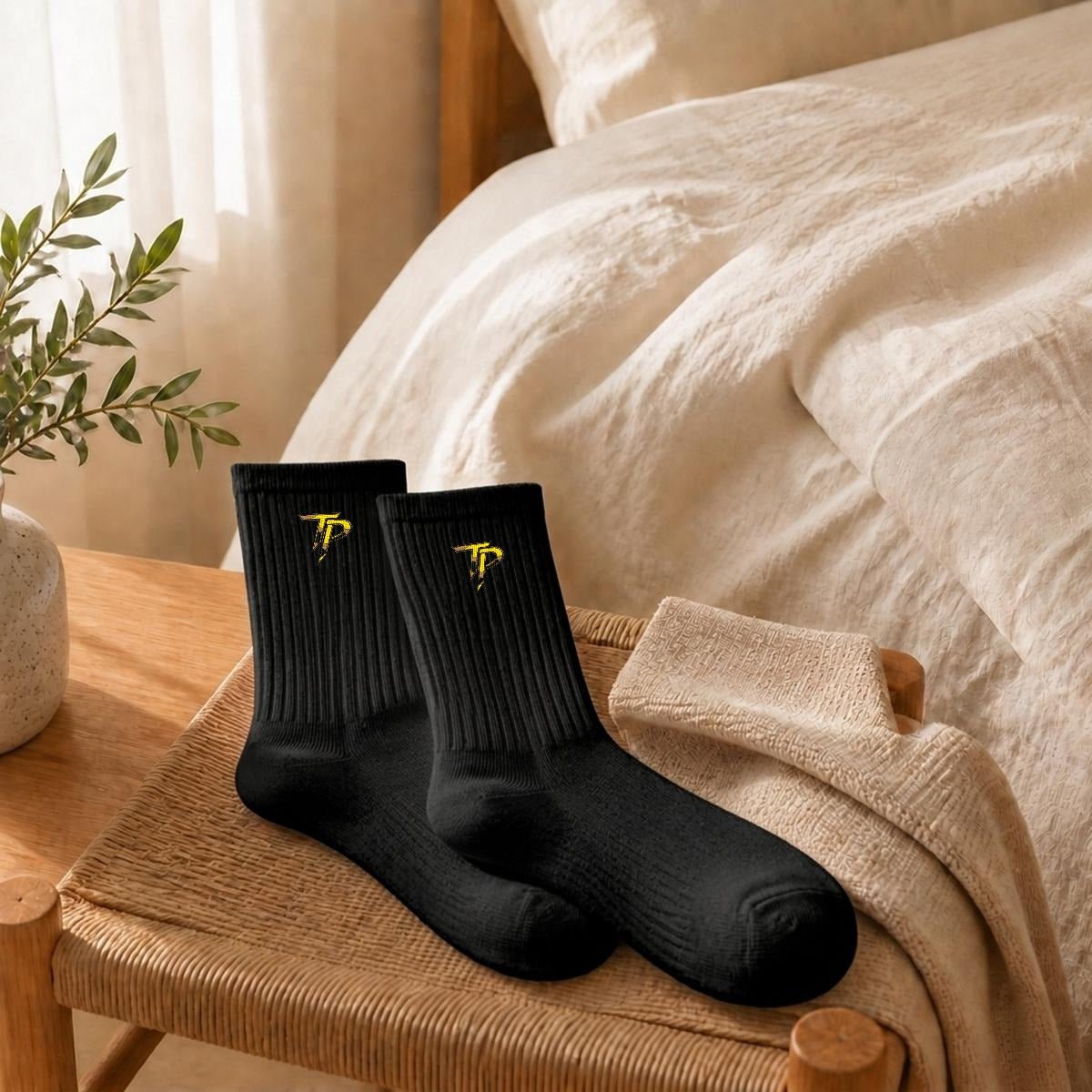 Embroidery Sports Cotton Crew Socks|Cotton - Trendtovar